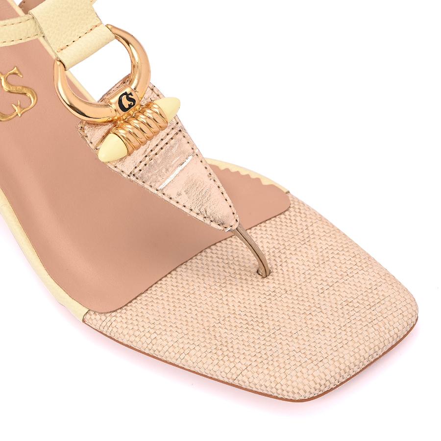 SANDALIA CS CON METAL