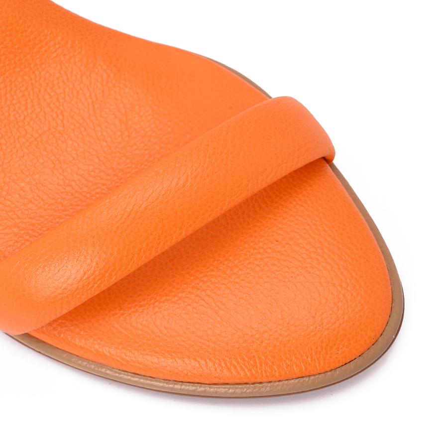 SANDALIA NARANJA CON TRANSPARENCIA