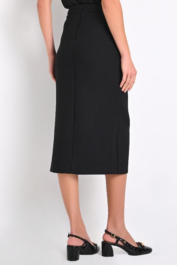 FALDA NEGRA CON BOLSILLOS