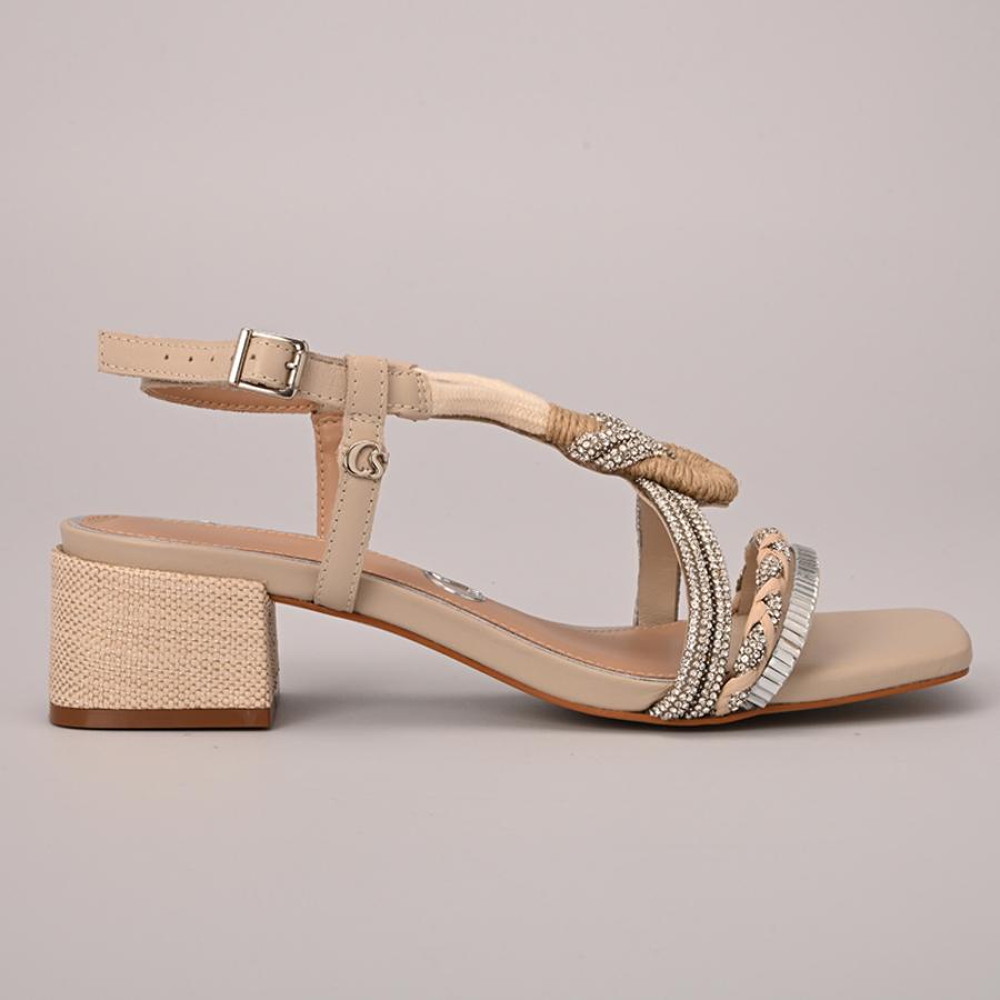 SANDALIA BEIGE CON BRILLO