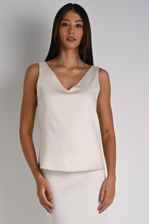 BLUSA DECOTE V
