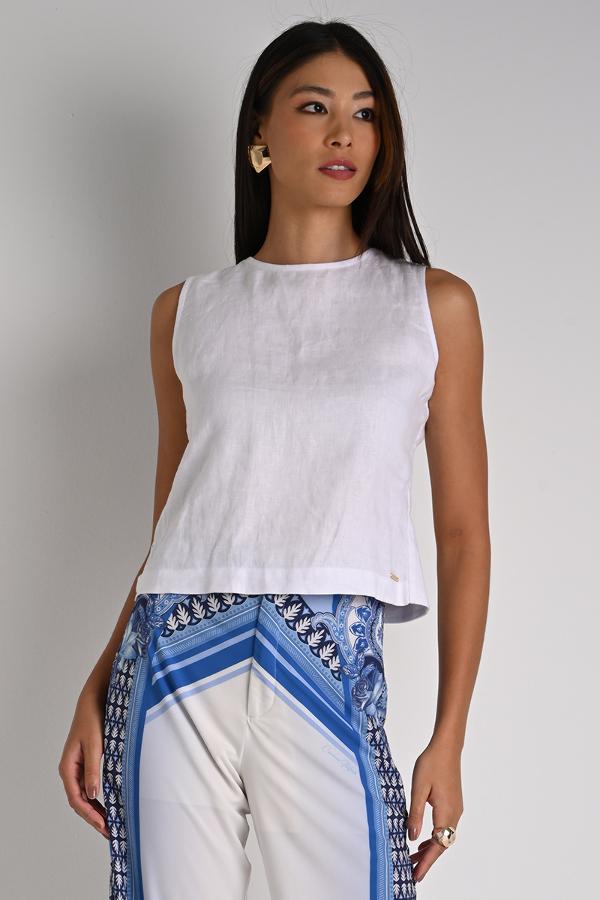 BLUSA LINHO DETALHES NAS COSTAS
