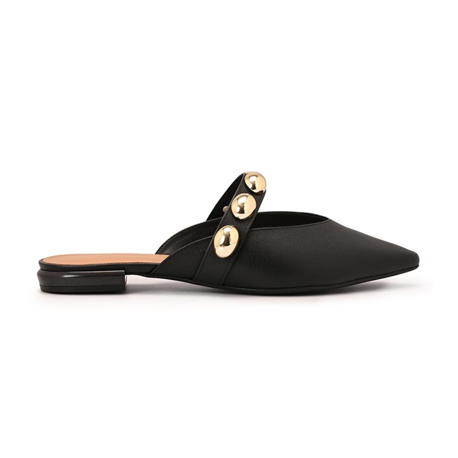 BALLERINA CON TACHAS