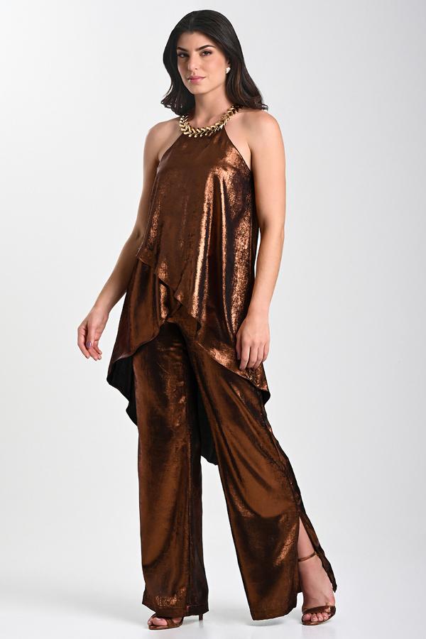 BLUSA SATINADA CON ACCESORIO