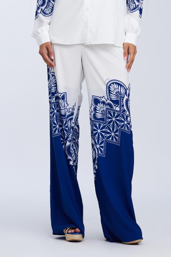 PANTALON CON ESTAMPADO