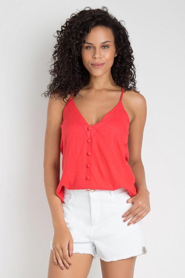 CAMISETA CON BOTONES