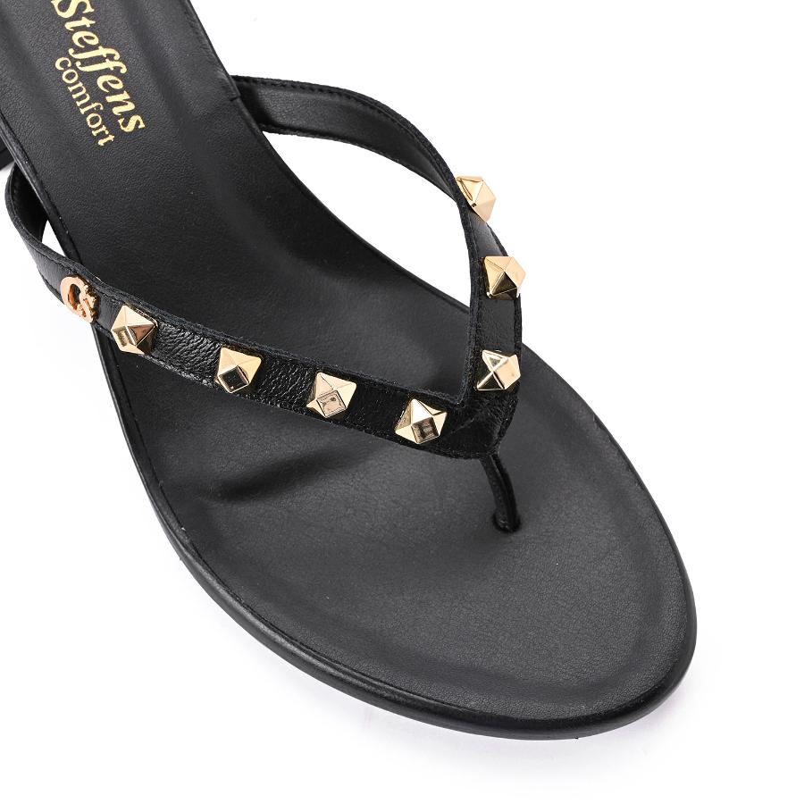 CHALA CON TACO Y TACHAS