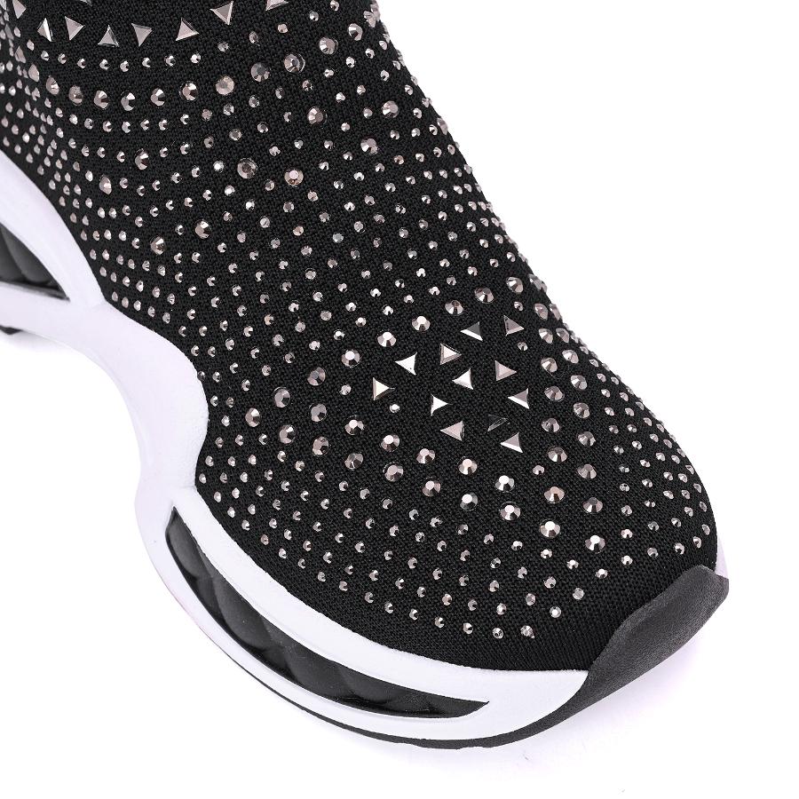 ZAPATILLA TIPO MEDIA CON CRISTALES