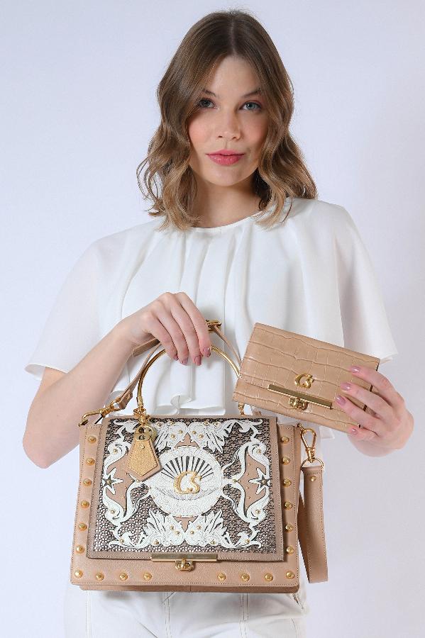 CARTERA NUDE PREMIUM CON BILLETERA  CS