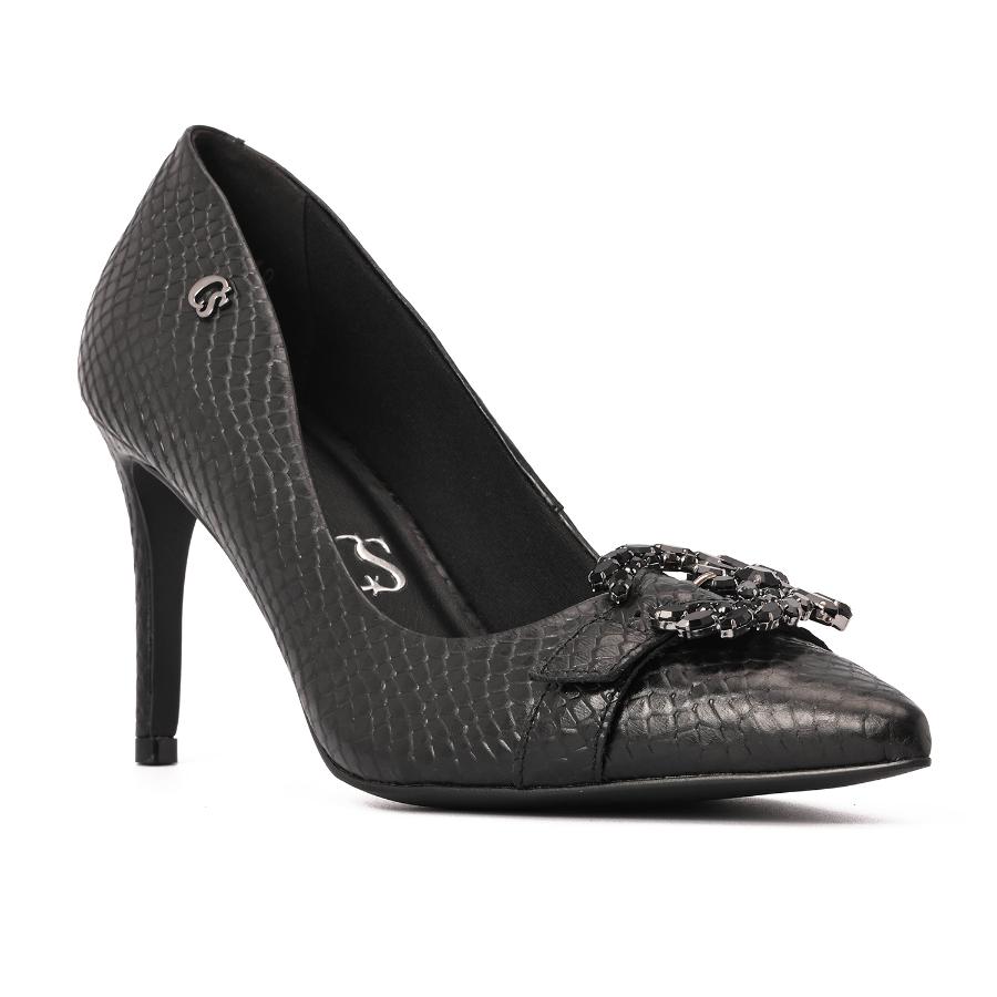 STILETTO NEGRO CON TEXTURA Y ACCESORIO