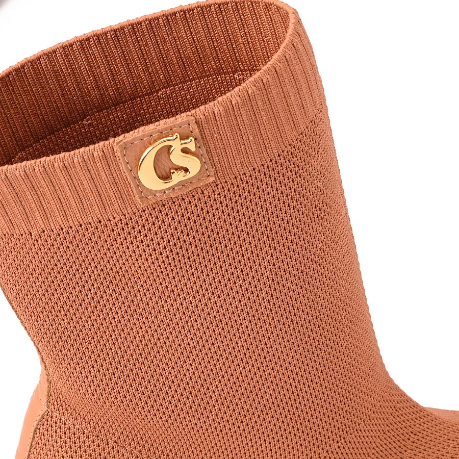 BOTA NUDE TIPO MEDIA