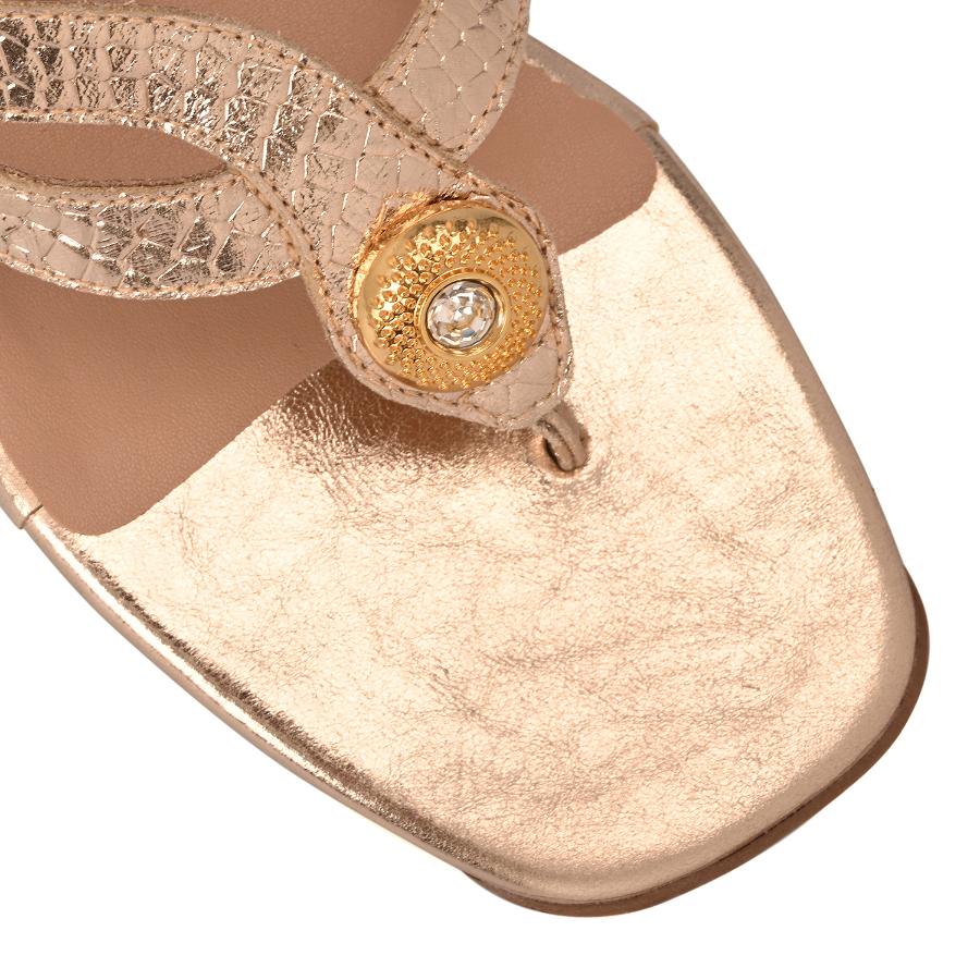 SANDALIA DORADA CON TEXTURA