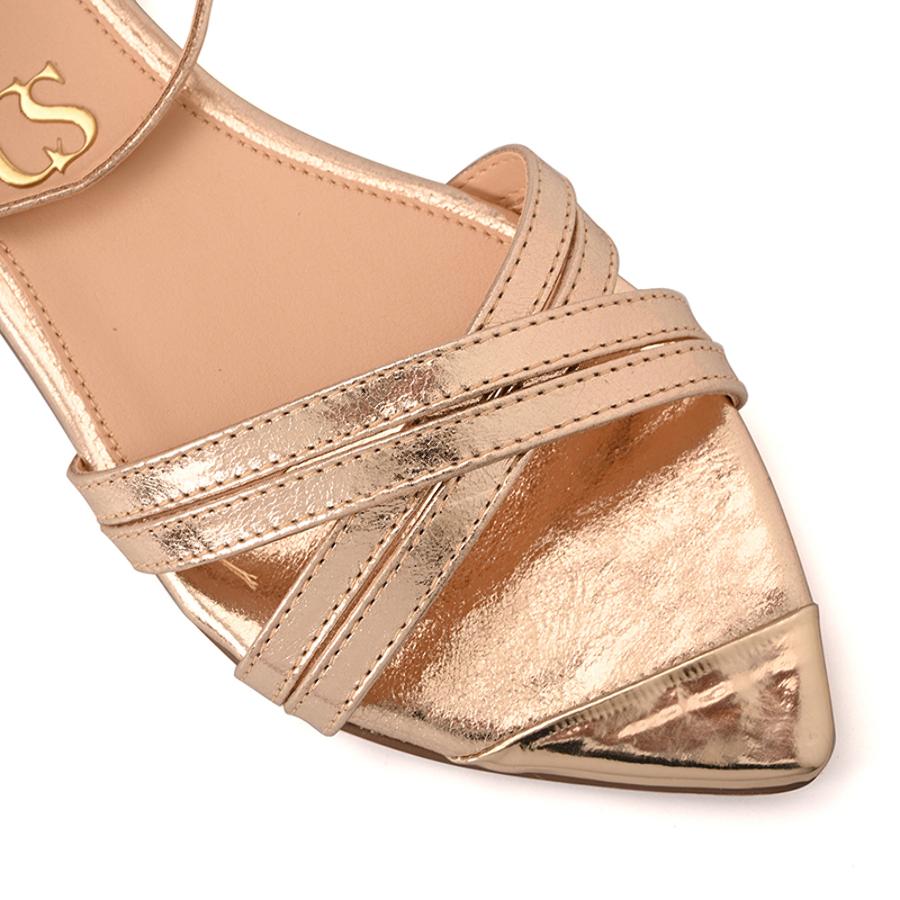 SANDALIA FLAT DORADA