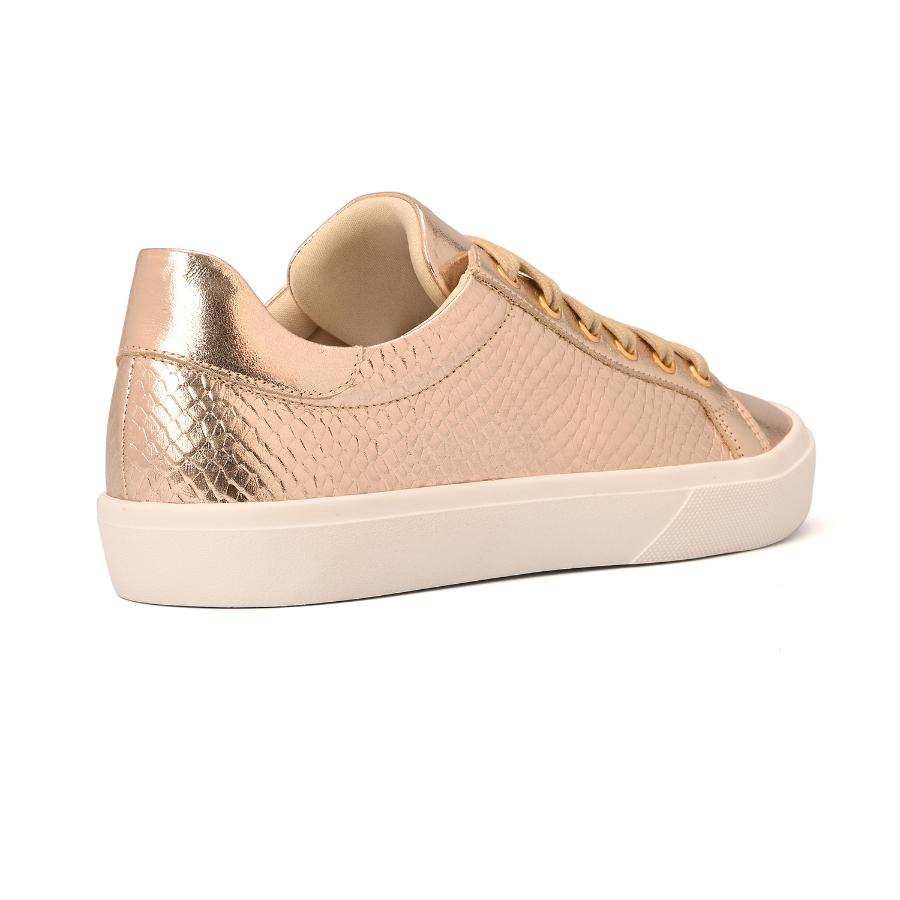 ZAPATILLA DORADA CON TEXTURA