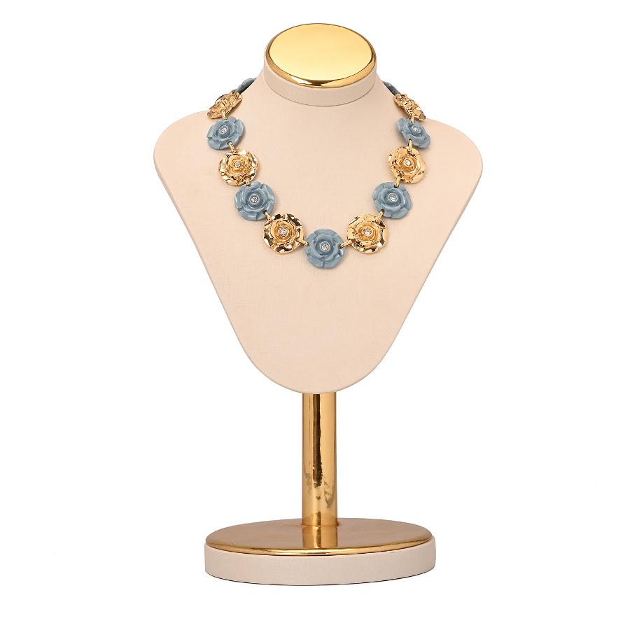 COLLAR FLOR AZUL Y DORADO