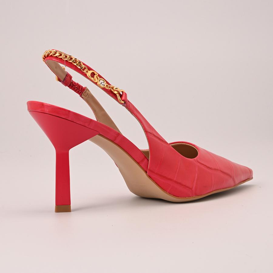 STILETTO ROJO CON TEXTURA Y ACCESORIO