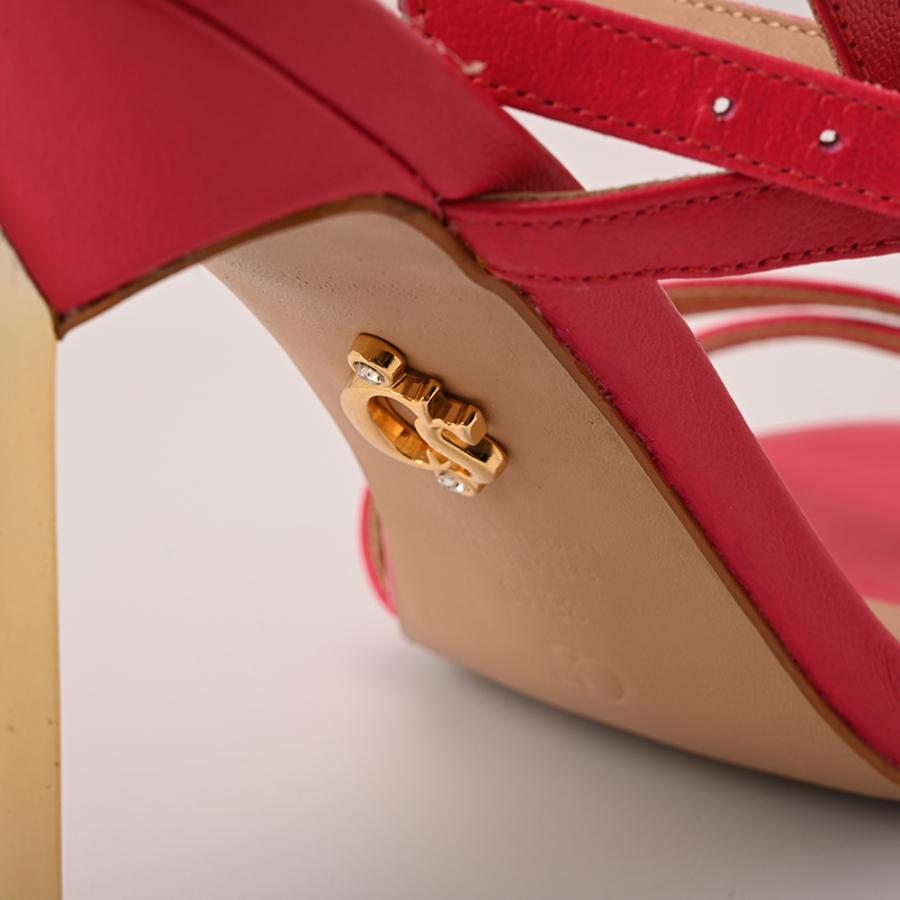 SANDALIA TACO DORADO CS