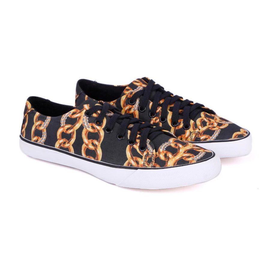 ZAPATILLA ESTAMPADA CON CORDONES