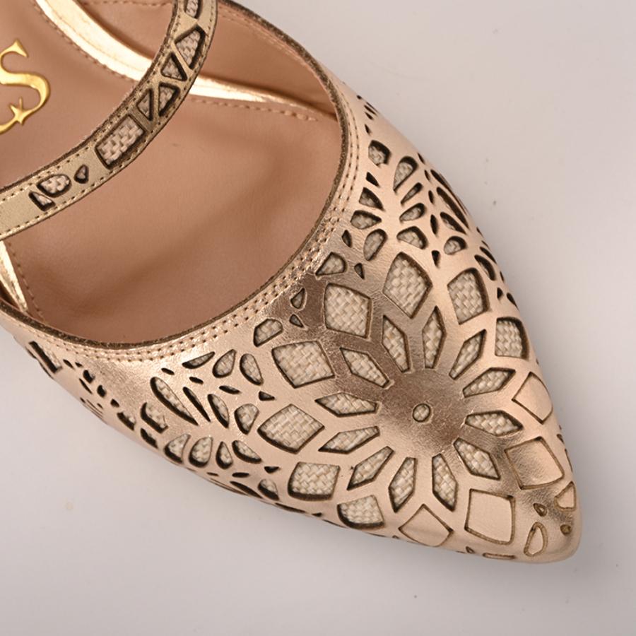 BALLERINA DORADA CON DISEÑO