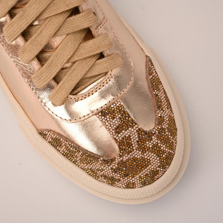 ZAPATILLA DORADA CON BRILLO