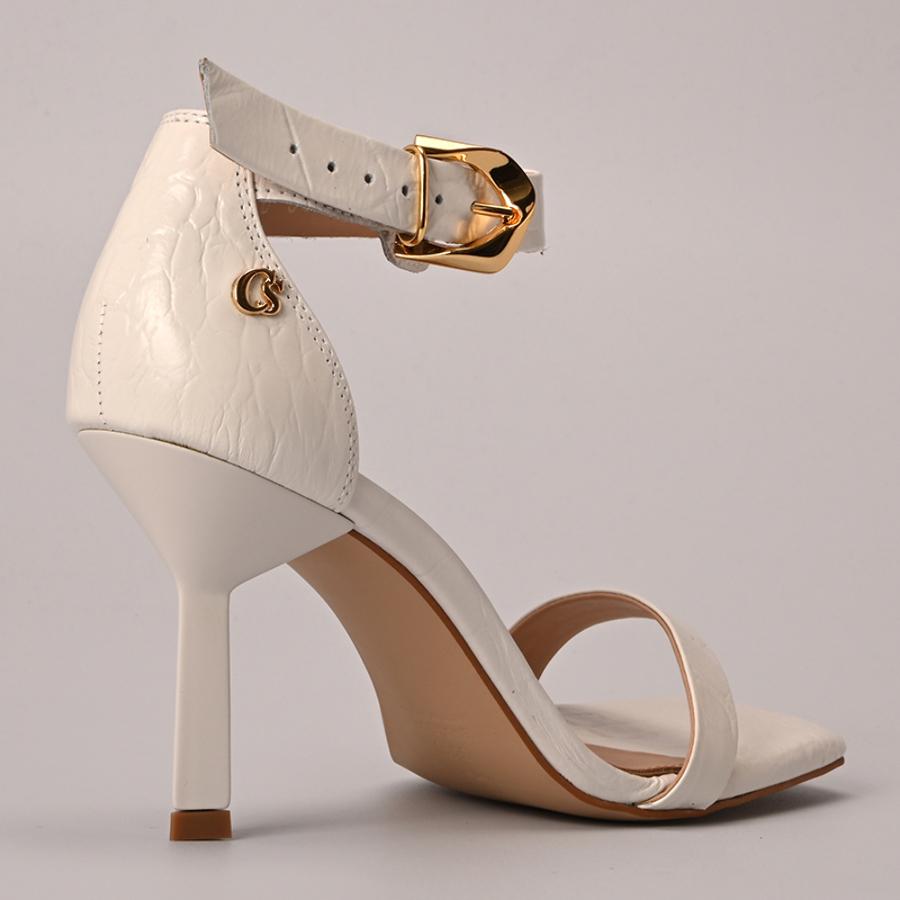 SANDALIA BLANCA CON TEXTURA