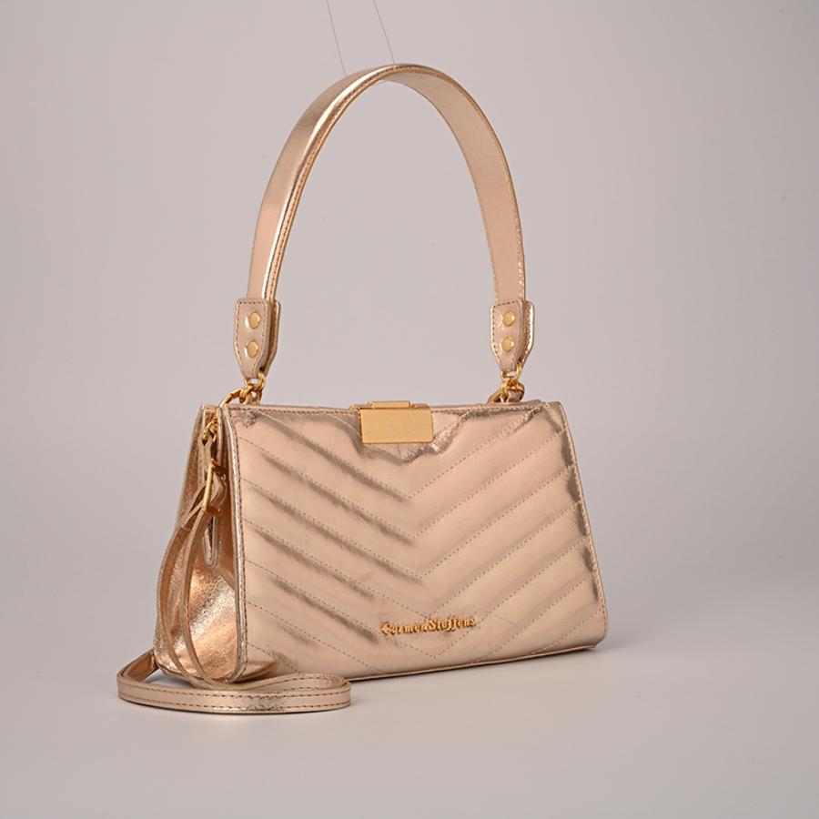 CARTERA DORADA CON TEXTURA