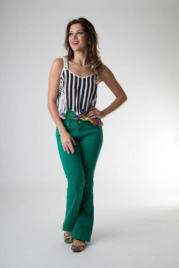 PANTALON VERDE BOTA CAMPANA