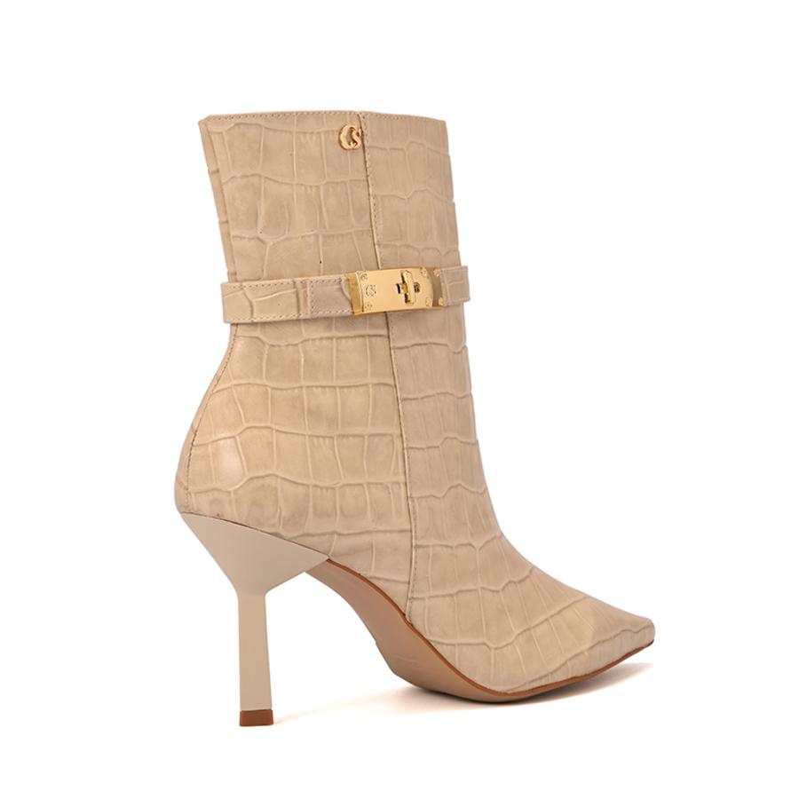 BOTA OFF WHITE TEXTURIZADA CON PULSERA