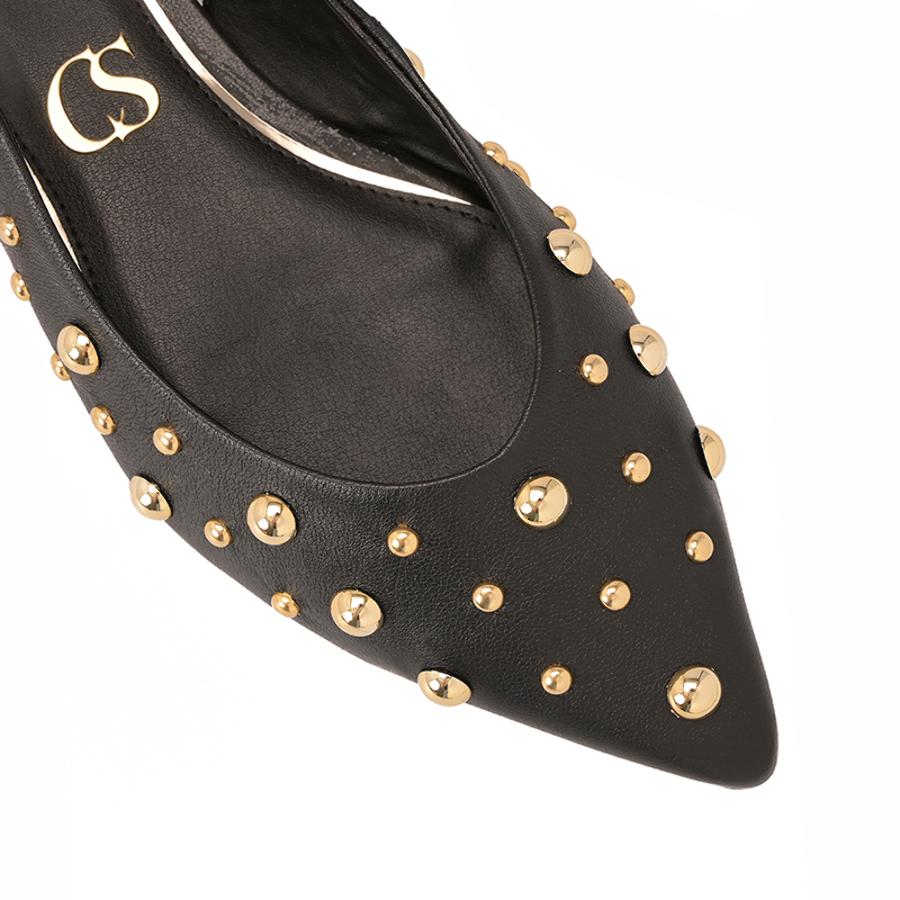 BALLERINA EN PUNTA CON TACHAS