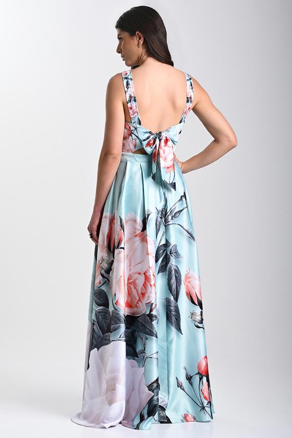 VESTIDO ESTAPADO CON LAZO EN ESPALDA