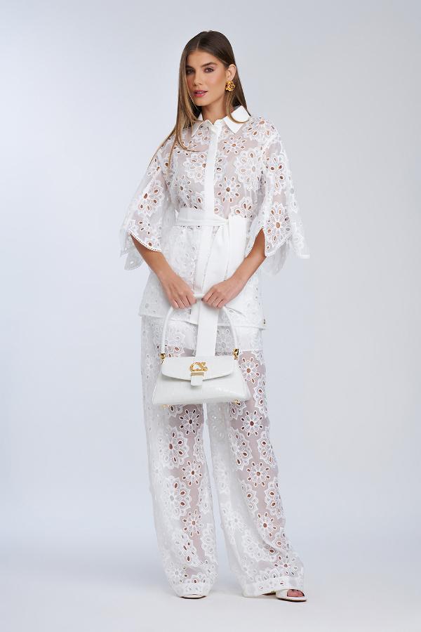 CAMISA CON BORDADO CS