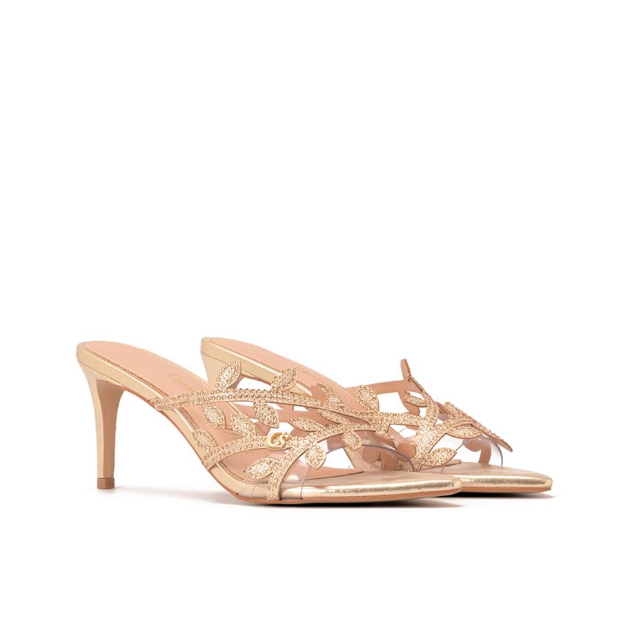 SANDALIA CON DISEÑO Y BRILLO