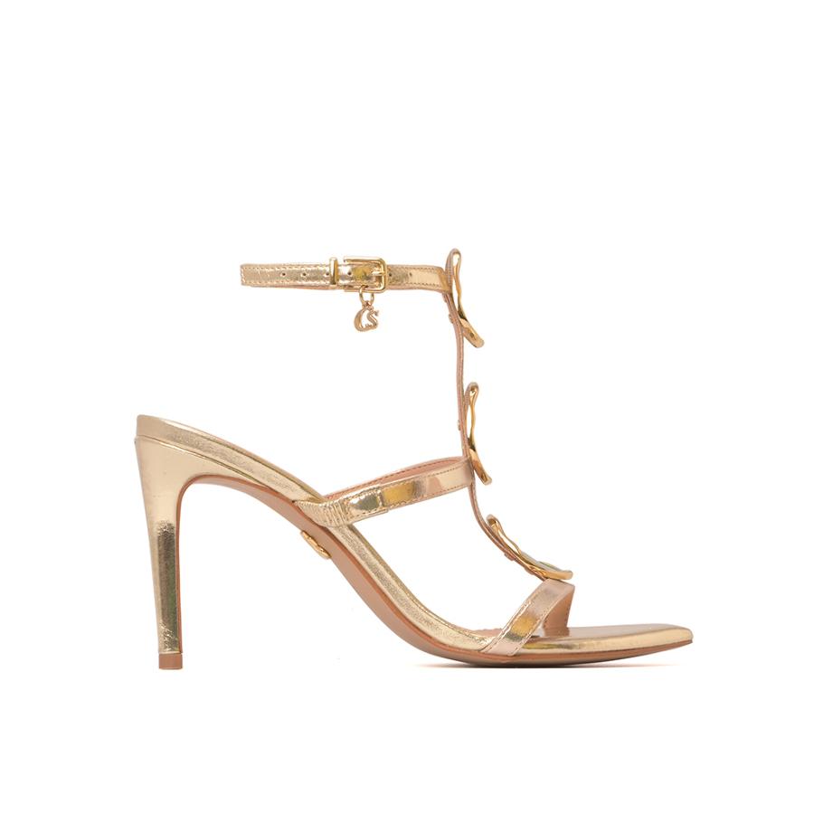SANDALIA DORADA CON MEDALLAS CS
