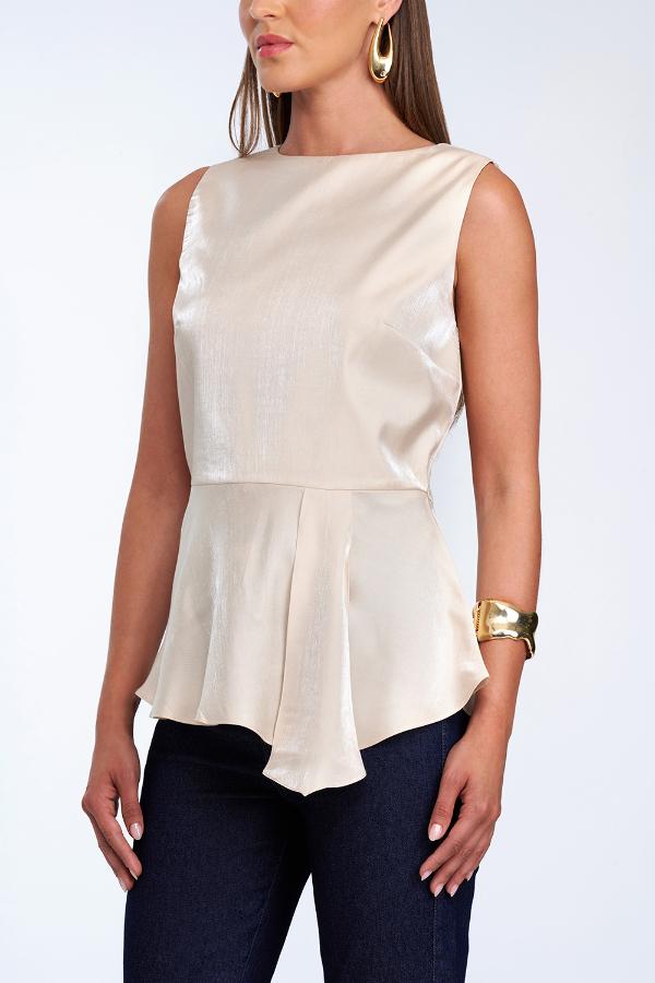 BLUSA SATINADA CON VUELO